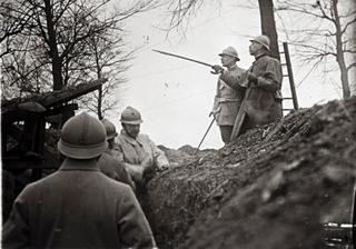 Illustration for article titled These Unseen Photos From World War I Are Unbelievable